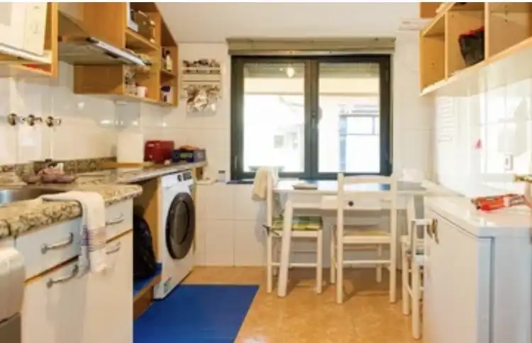 Wohnung zum Verkauf in Calle Húsar Tiburcio, 15, Astorga Küche von Wohnung zum Verkauf in Astorga mit Heizung, Parkett und Möbliert