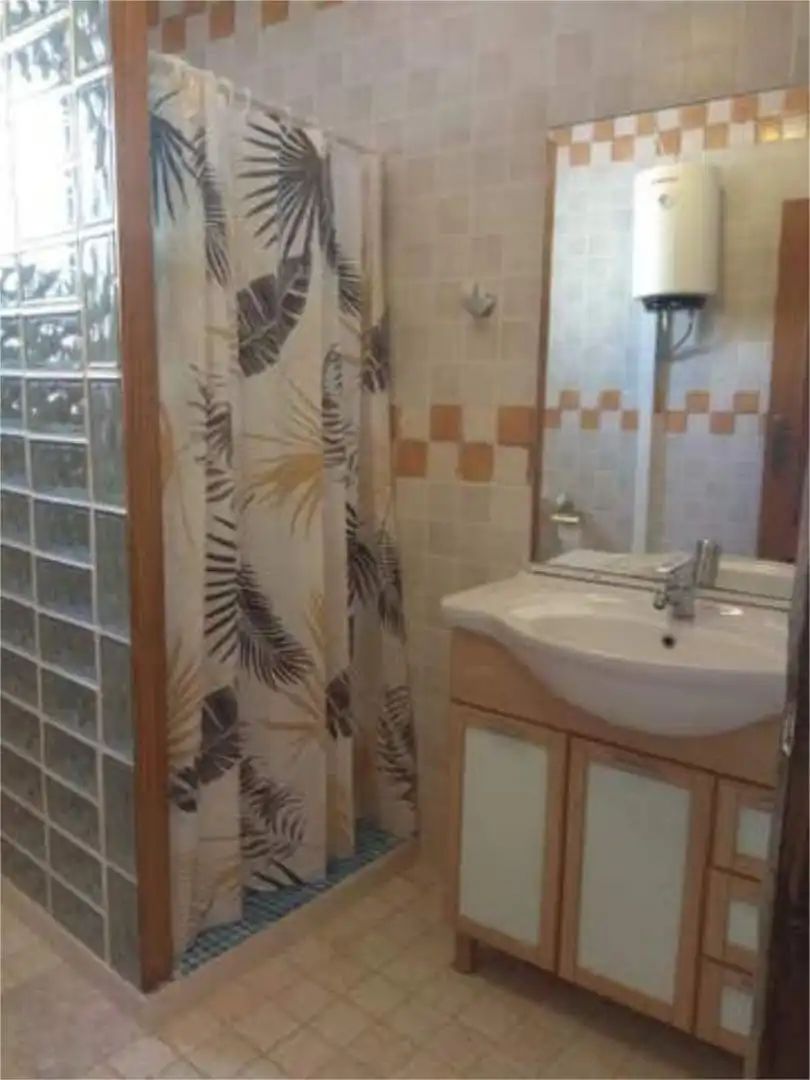 Baño de Estudio de alquiler en Abanilla con Amueblado