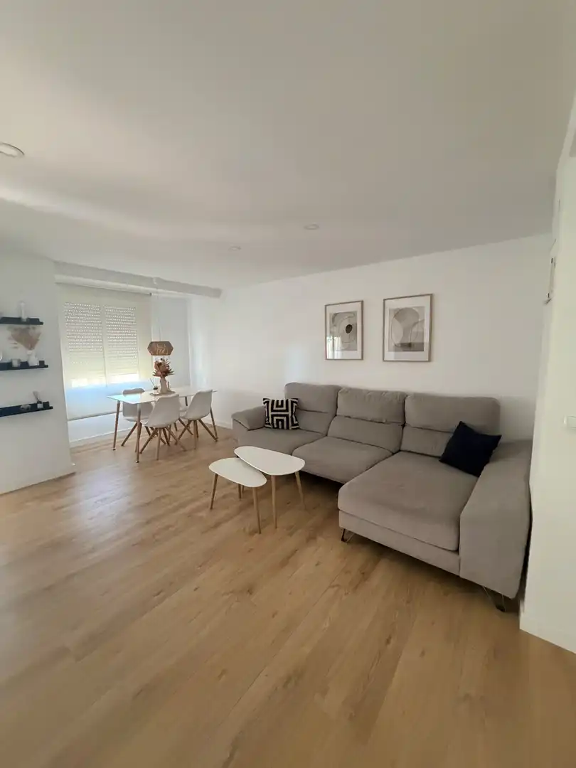 Flat for sale in Carrer del Capità Antoni Mena, 129, Sector V Living room of Flat for sale in Elche / Elx with Air Conditioner, Heating and Parquet flooring