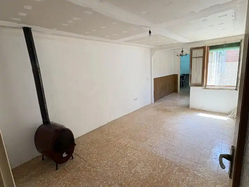 Casa adosada en venda a Carrer les Voltes, 14, Riba-roja d'Ebre Casa adosada en venda en Riba-roja d'Ebre amb Terrassa i Traster