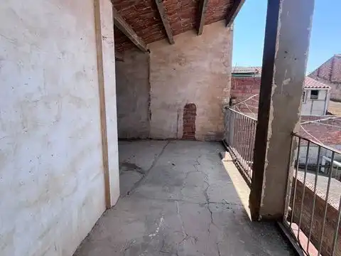 Casa adosada en venda a Carrer les Voltes, 14, Riba-roja d'Ebre Casa adosada en venda en Riba-roja d'Ebre amb Terrassa i Traster
