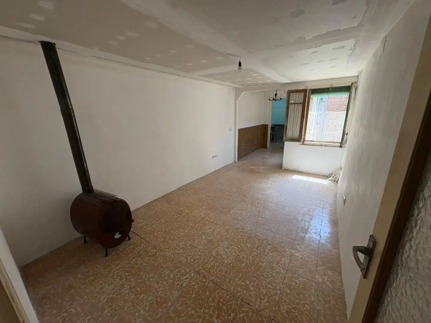Casa adosada en venda a Carrer les Voltes, 14, Riba-roja d'Ebre Casa adosada en venda en Riba-roja d'Ebre amb Terrassa i Traster
