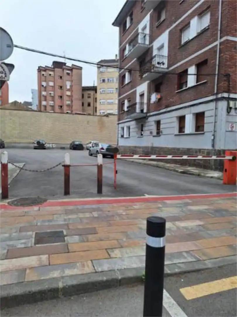 Parking de Garaje de alquiler en Mieres (Asturias)