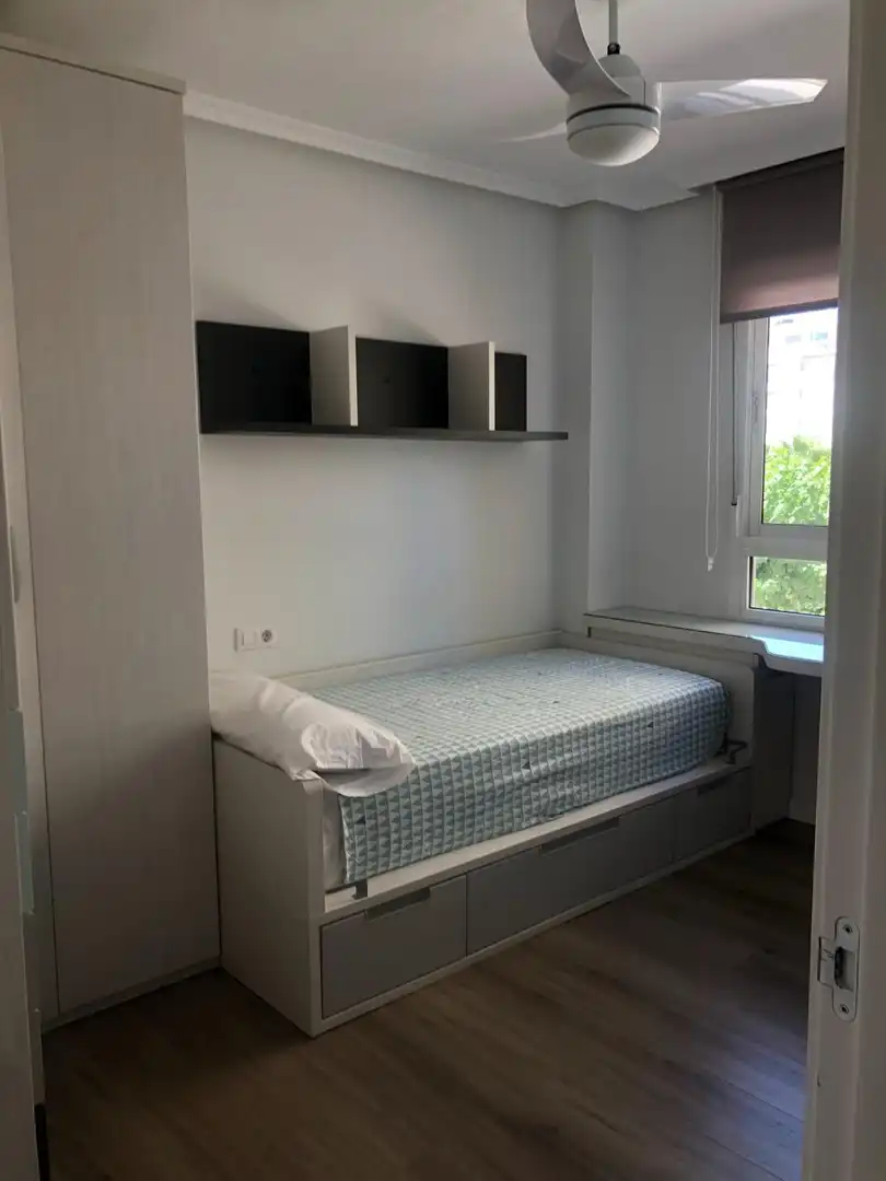 Habitación de Piso de alquiler en Elda con Aire acondicionado, Calefacción y Parquet
