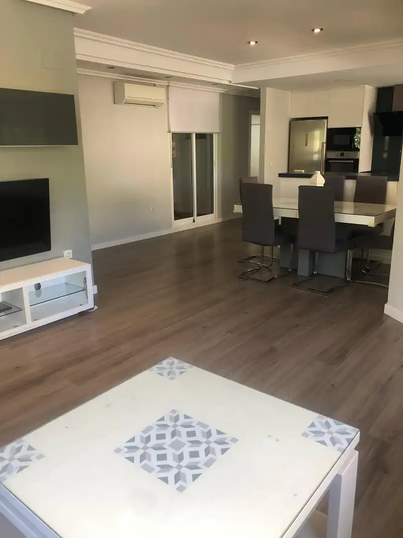 Comedor de Piso de alquiler en Elda con Aire acondicionado, Calefacción y Parquet