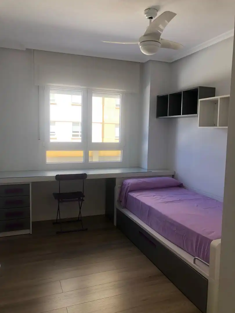 Habitación de Piso de alquiler en Elda con Aire acondicionado, Calefacción y Parquet