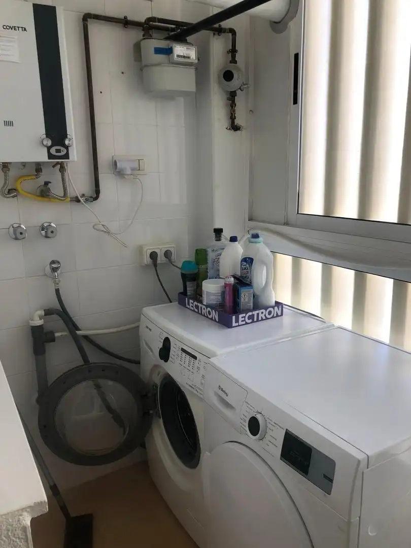 Baño de Piso de alquiler en Elda con Aire acondicionado, Calefacción y Parquet
