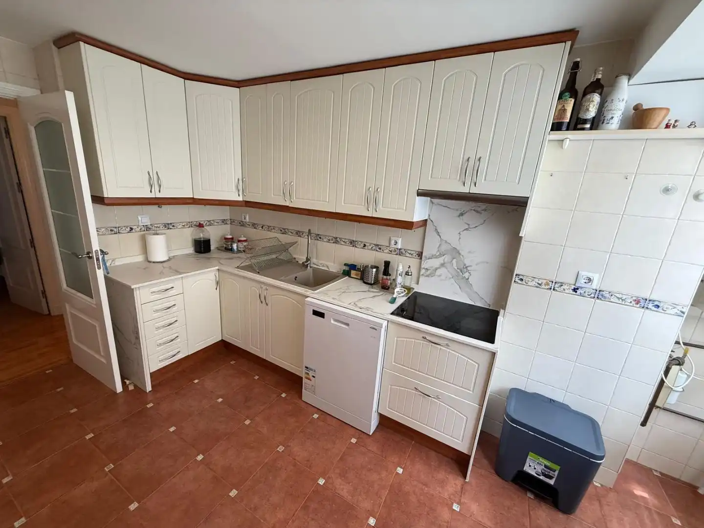 Flat for sale in Calle de Madrid, 25, Casco Antiguo Kitchen of Flat for sale in Leganés with Air Conditioner and Heating