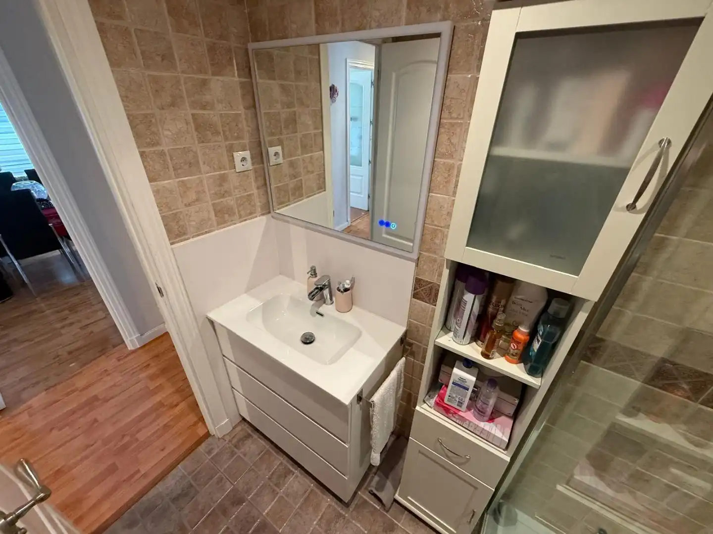 Flat for sale in Calle de Madrid, 25, Casco Antiguo Bathroom of Flat for sale in Leganés with Air Conditioner and Heating