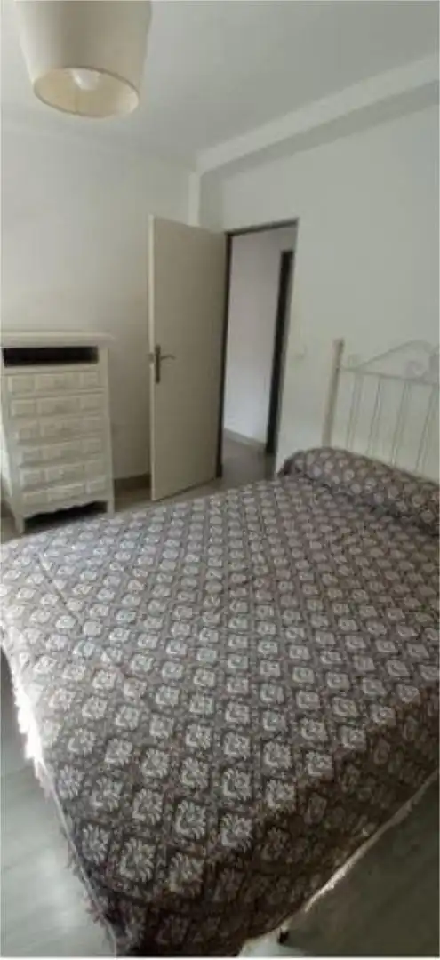 Flat for rent in Vista Alegre - Parque Cruz Conde Bedroom of Flat for rent in Córdoba with Heating, Terrace and Furnished