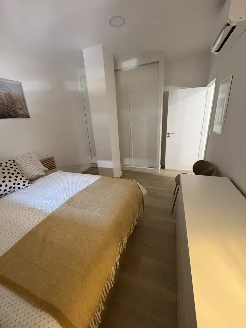 Planta baja de alquiler en Rua Daniel Silva, 3, Boqueixón Habitación de Planta baja de alquiler en Boqueixón con Aire acondicionado, Calefacción y Amueblado