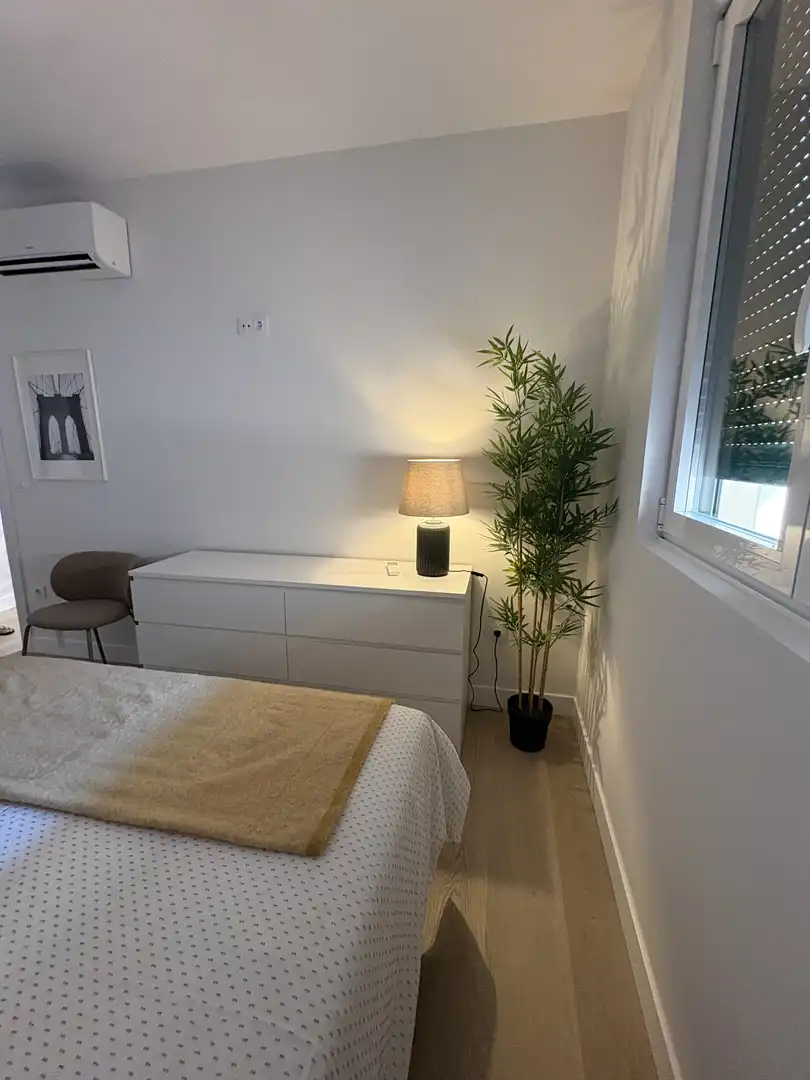 Planta baja de alquiler en Rua Daniel Silva, 3, Boqueixón Habitación de Planta baja de alquiler en Boqueixón con Aire acondicionado, Calefacción y Amueblado