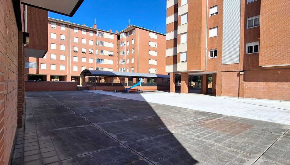 Piso en venta en El Soto, León Capital - imagen 1 Foto 1 de Piso en venta en El Soto, León Capital
