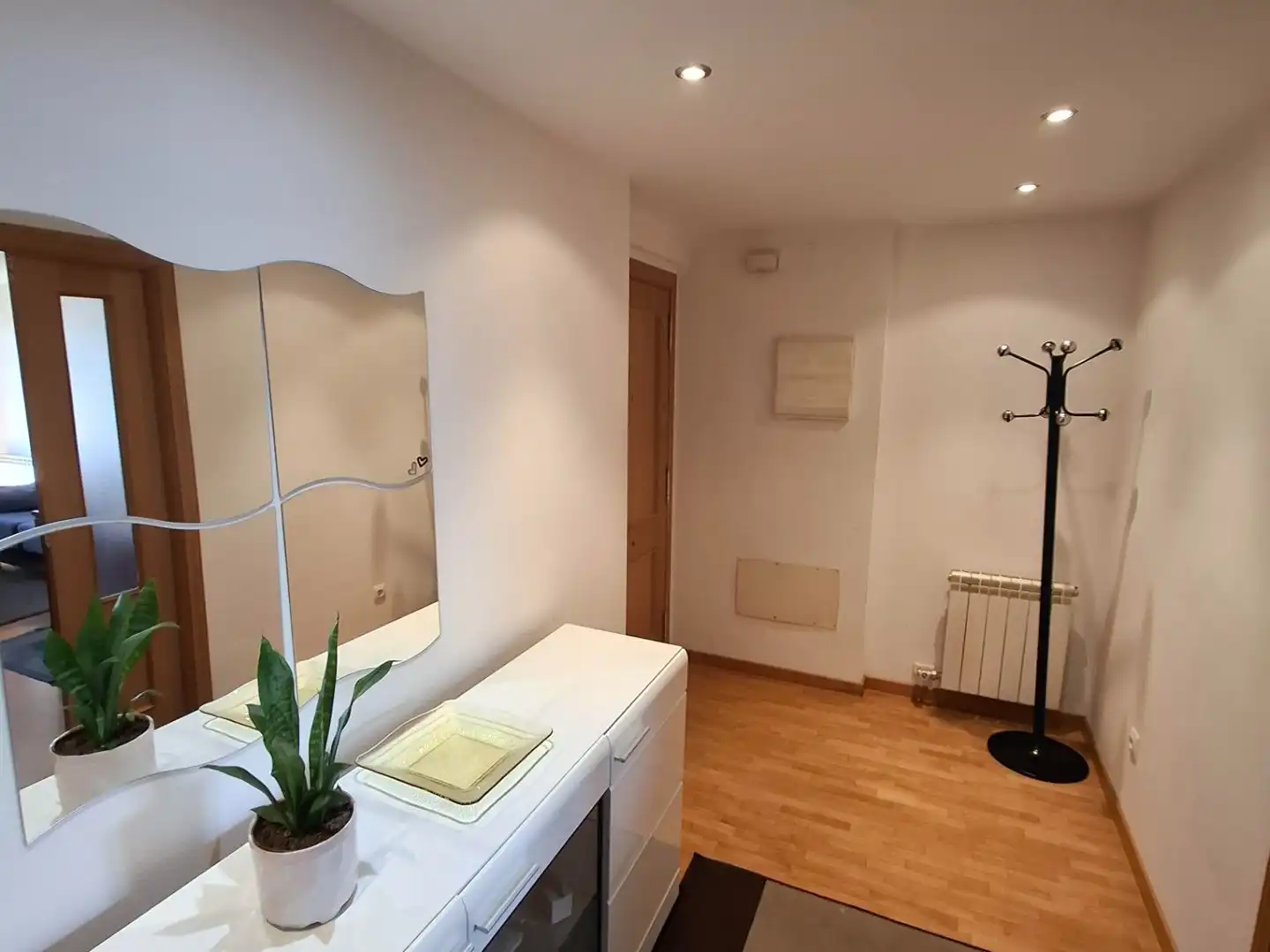 Piso en venta en El Soto Piso en venta en León Capital con Calefacción, Jardín privado y Parquet