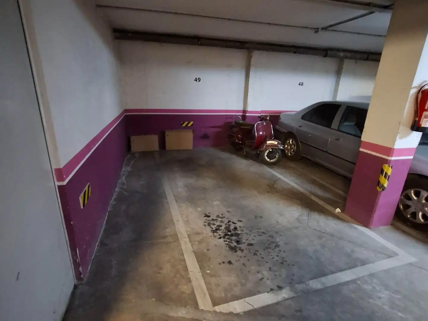 Piso en venta en El Soto Parking de Piso en venta en León Capital con Calefacción, Jardín privado y Parquet