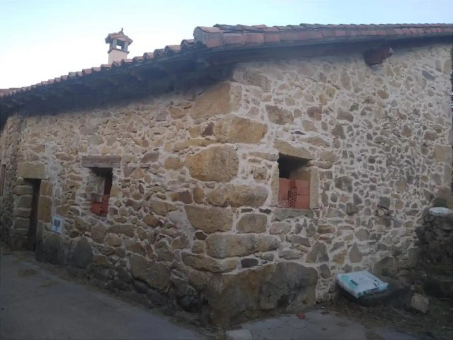 Houses for sale in Navatejares Exterior view of Houses for sale in Navatejares