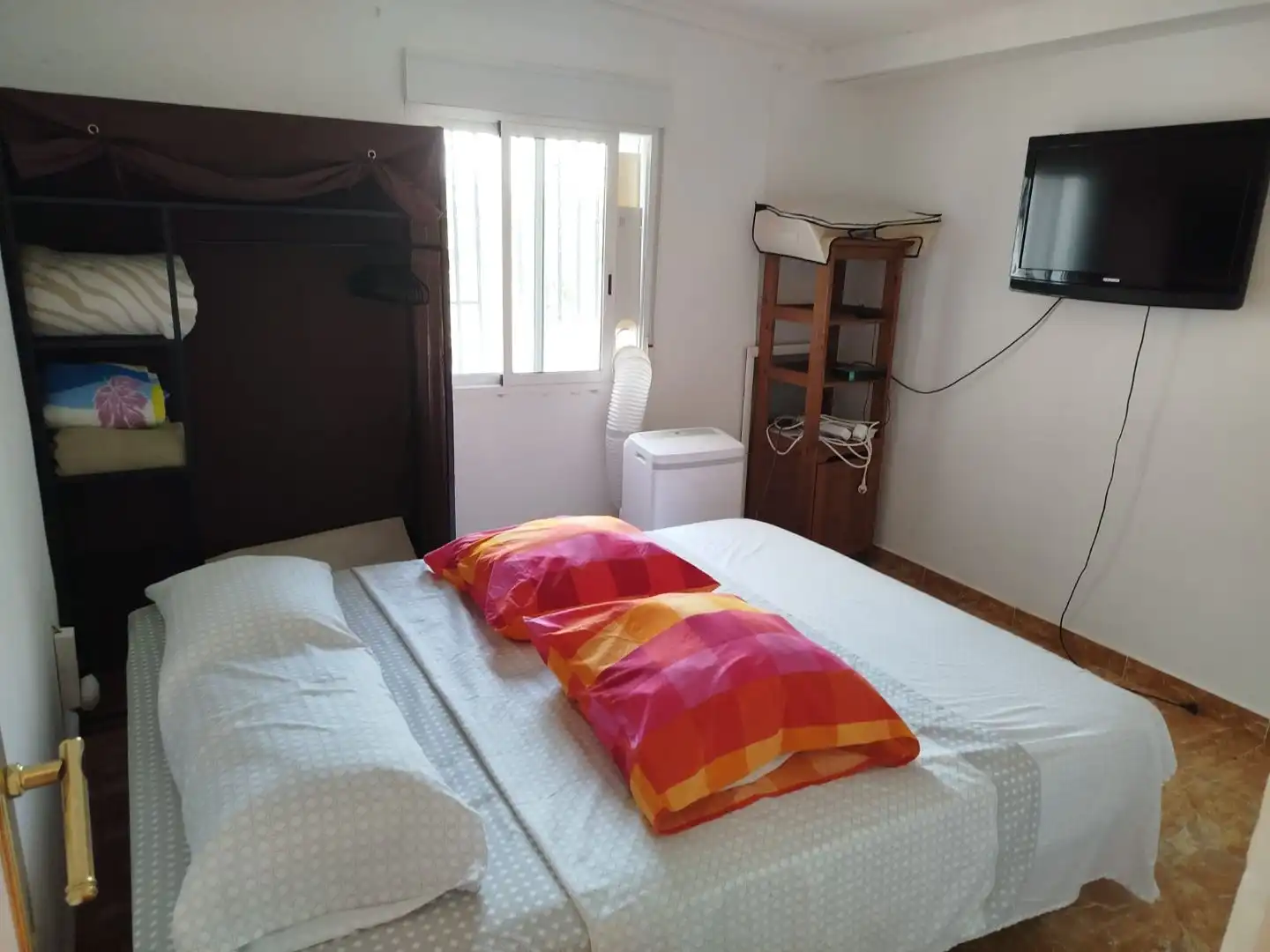 Habitació a Carrer del Duc de Llíria, 33, Santa Bárbara