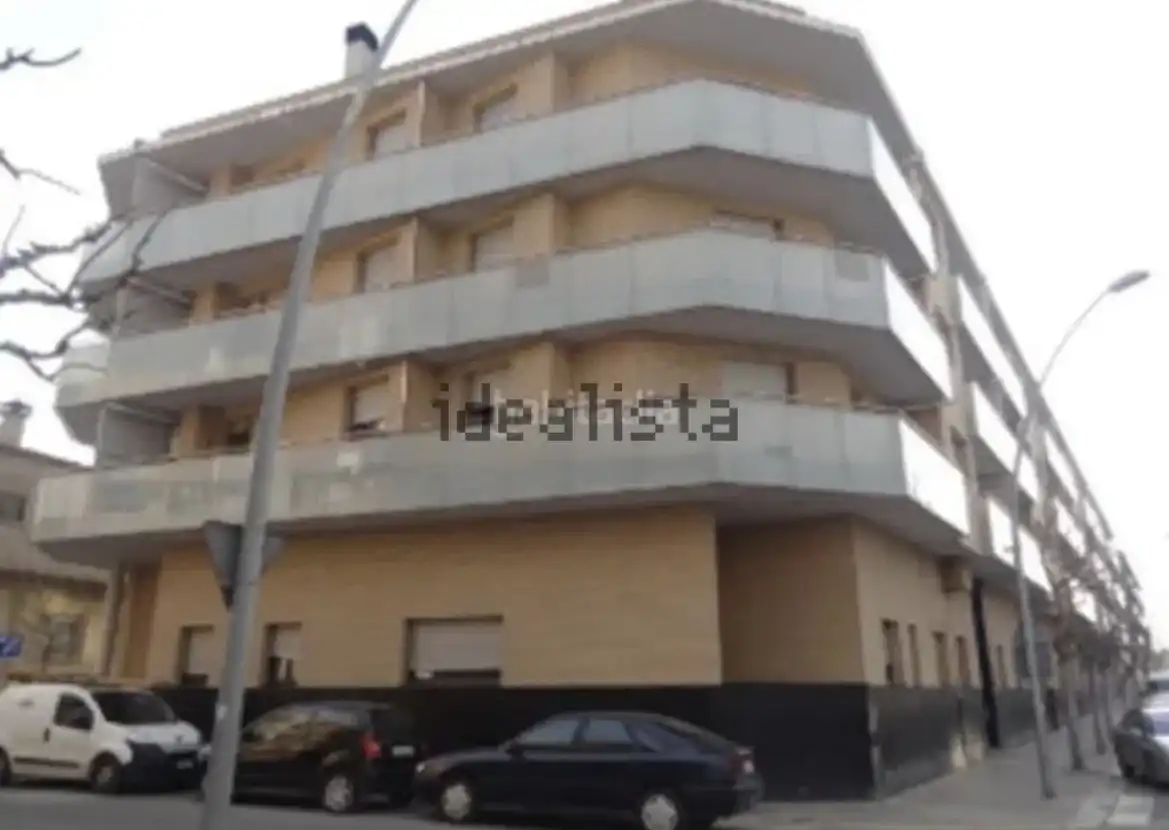 Exterior view of Flat for sale in Alcarràs  with Air Conditioner, Swimming Pool and Balcony