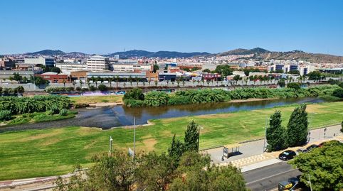 Piso en venta en Passeig de la Salzereda, 91, Riu Sud, Santa Coloma de Gramenet - imagen 2 Foto 2 de Piso en venta en Passeig de la Salzereda, 91, Riu Sud, Santa Coloma de Gramenet