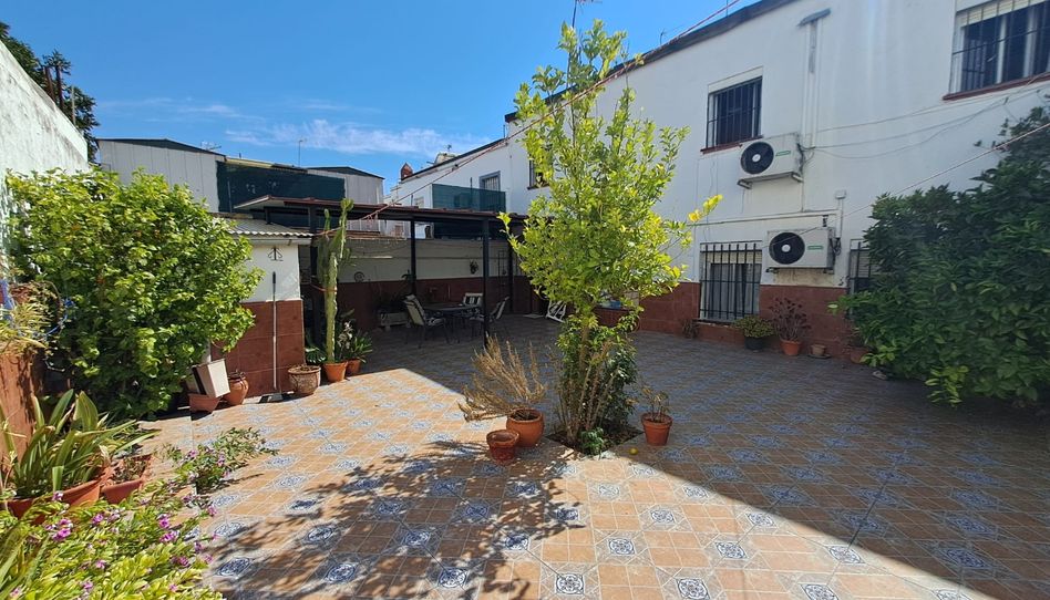 Casa adosada en venta en Calle el Copero, 3, Barrio Bajo, San Juan de Aznalfarache - imagen 1 Foto 1 de Casa adosada en venta en Calle el Copero, 3, Barrio Bajo, San Juan de Aznalfarache