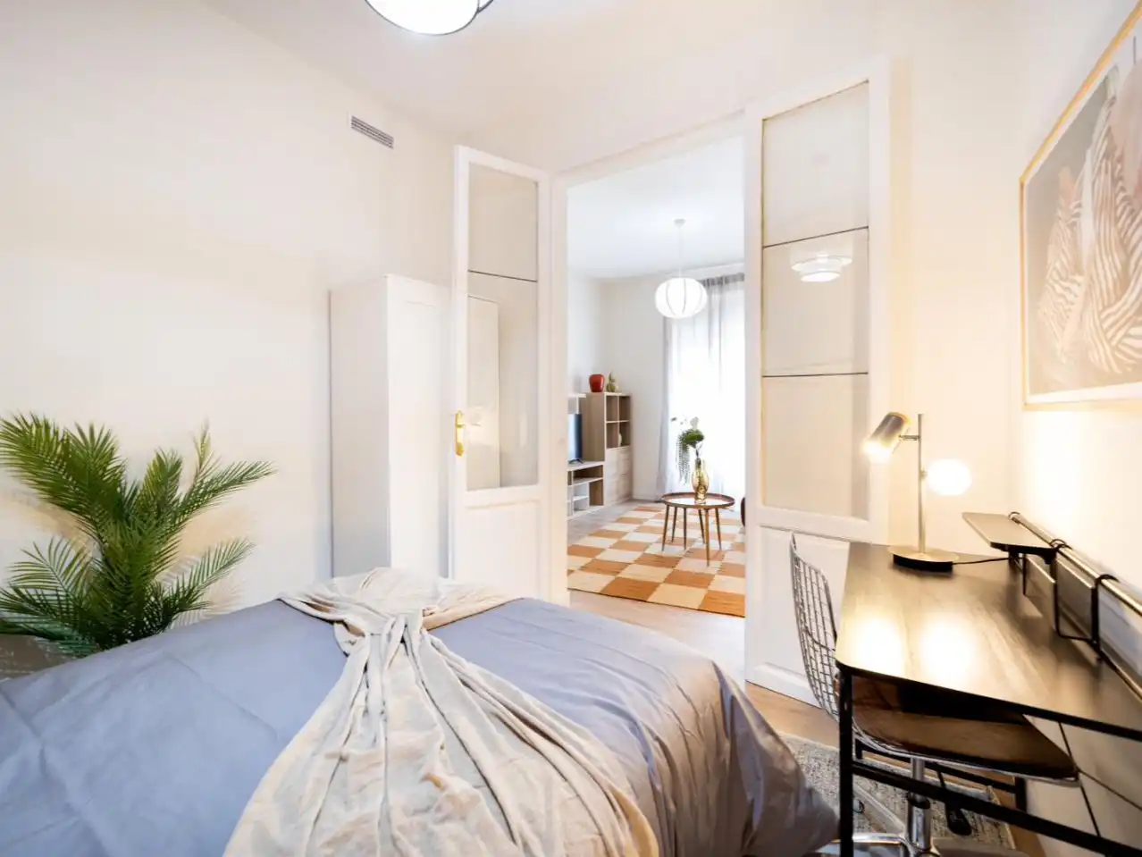 Habitación de Piso de alquiler en  Madrid Capital con Aire acondicionado y Balcón