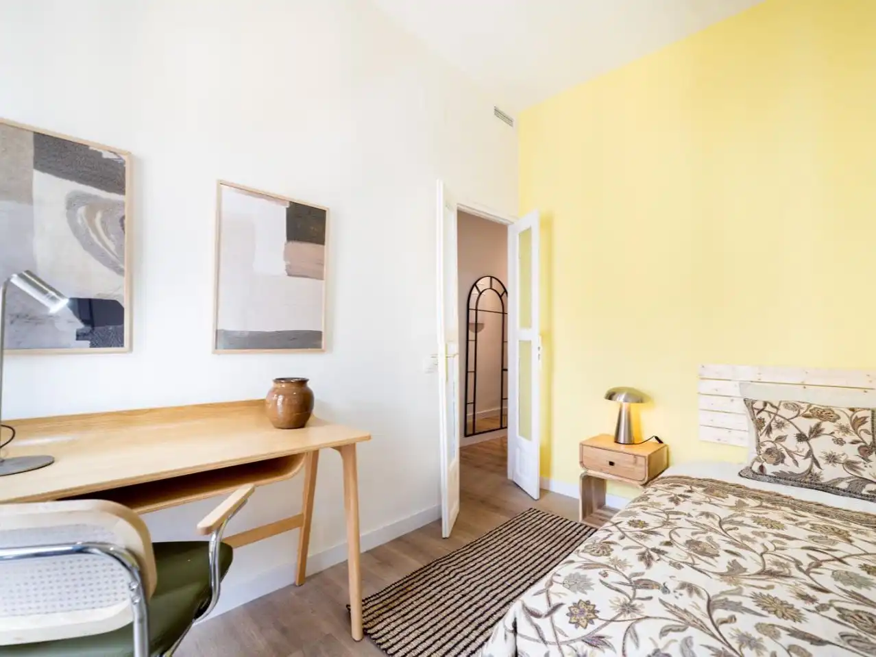 Habitación de Piso de alquiler en  Madrid Capital con Aire acondicionado y Balcón