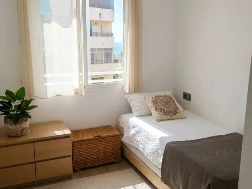 Flat for rent in Avenida Jaime I el Conquistador, Playa Muchavista Bedroom of Flat for rent in El Campello with Air Conditioner, Swimming Pool and Furnished