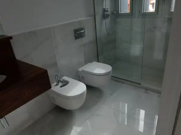 Baño de Casa o chalet de alquiler en Madrid con Aire acondicionado, Calefacción y Jardín privado