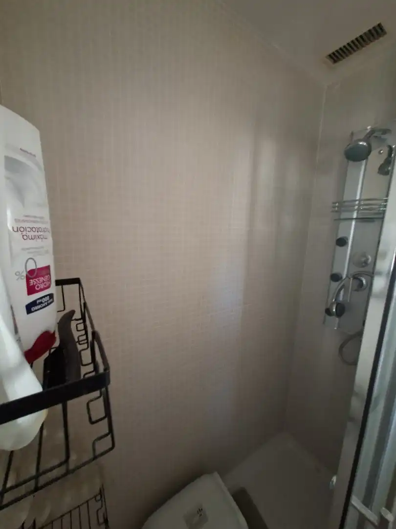 Detached homes for sale in Calle Santa Marta, 8, Aldea del Fresno Bathroom of Detached homes for sale in Aldea del Fresno with Air Conditioner