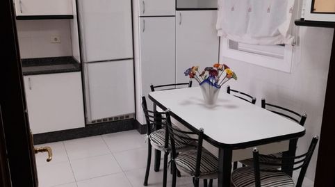 Piso de alquiler en Rúa Médico Don José Mato, 11, As Travesas - Balaídos, Vigo - imagen 3 Foto 3 de Piso de alquiler en Rúa Médico Don José Mato, 11, As Travesas - Balaídos, Vigo