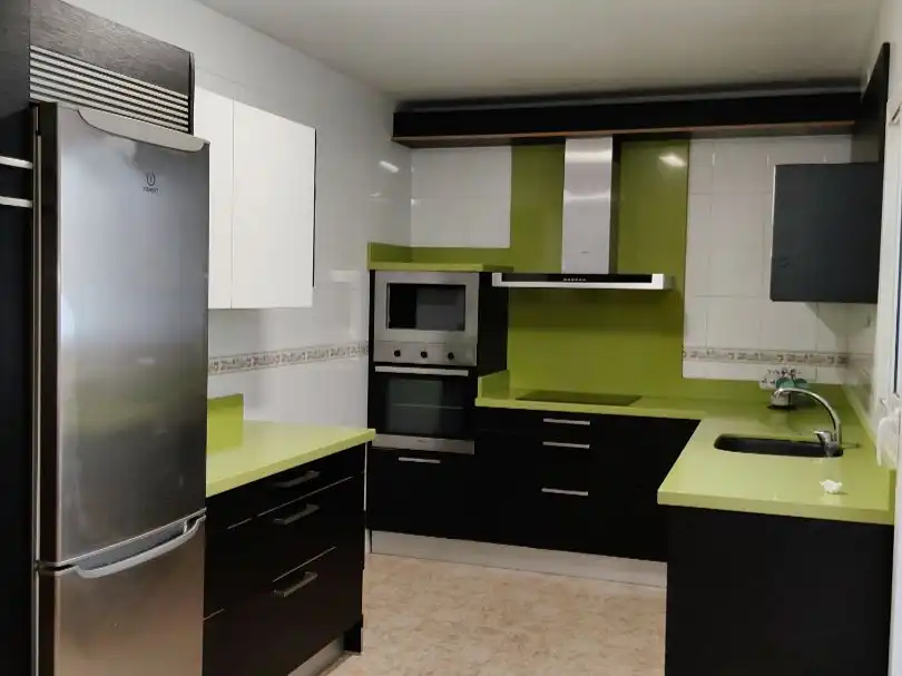 Piso en venta en Calle San Diego, 15, Ejido Centro Cocina de Piso en venta en El Ejido con Aire acondicionado, Calefacción y Parquet