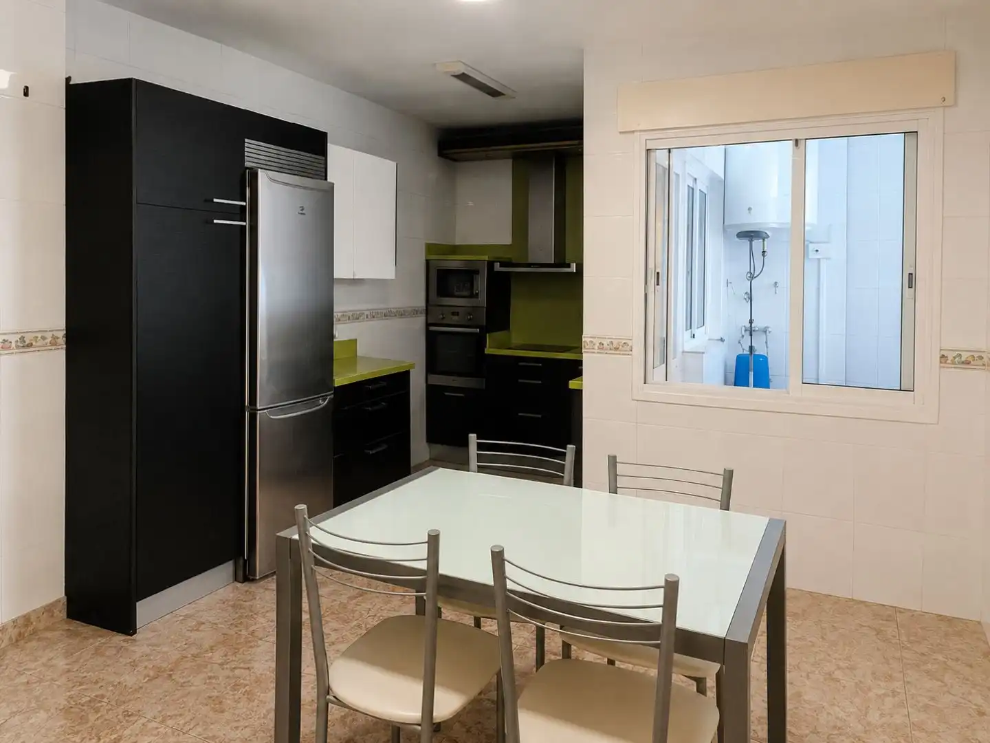 Piso en venta en Calle San Diego, 15, Ejido Centro Cocina de Piso en venta en El Ejido con Aire acondicionado, Calefacción y Parquet