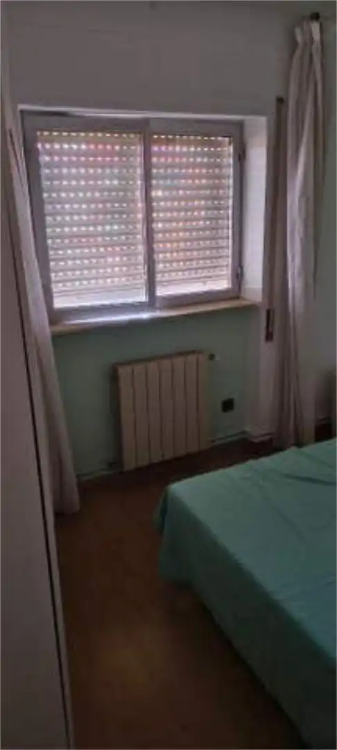 Piso en venta en Fontarrón Habitación de Piso en venta en Madrid con Calefacción, Terraza y Trastero