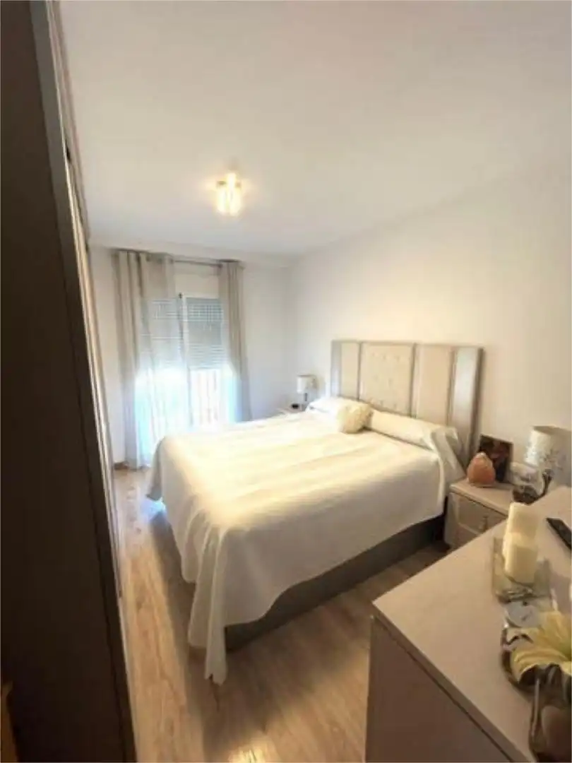 Flat for rent in San Francisco - Chorillo Bedroom of Flat for rent in Las Gabias with Swimming Pool