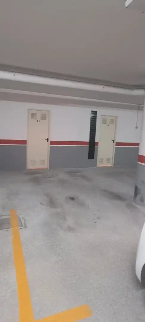 Piso en venta en Calella do Ecce Homo, Viveiro Parking de Piso en venta en Viveiro con Calefacción, Trastero y Amueblado