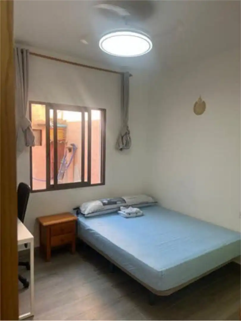 Apartamento de alquiler en Ciutat del Transport - La Salera Habitación de Apartamento de alquiler en Castellón de la Plana / Castelló de la Plana con Terraza y Trastero