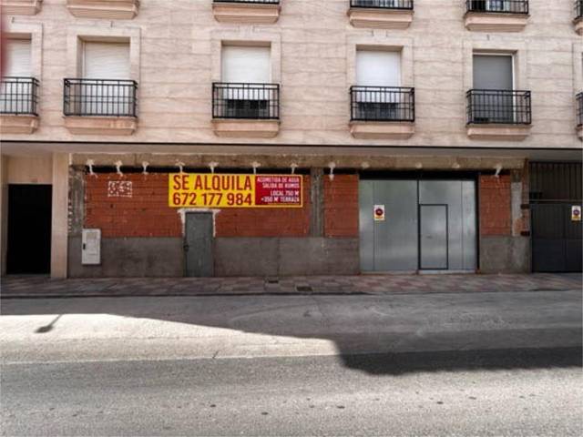 Local comercial en Alquiler en La Solana