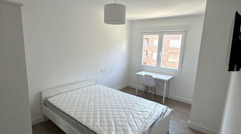 Habitació a Calle General Vives, 34, Zona Alta, Ponferrada - imatge 3 Foto 3 de Habitació a Calle General Vives, 34, Zona Alta, Ponferrada