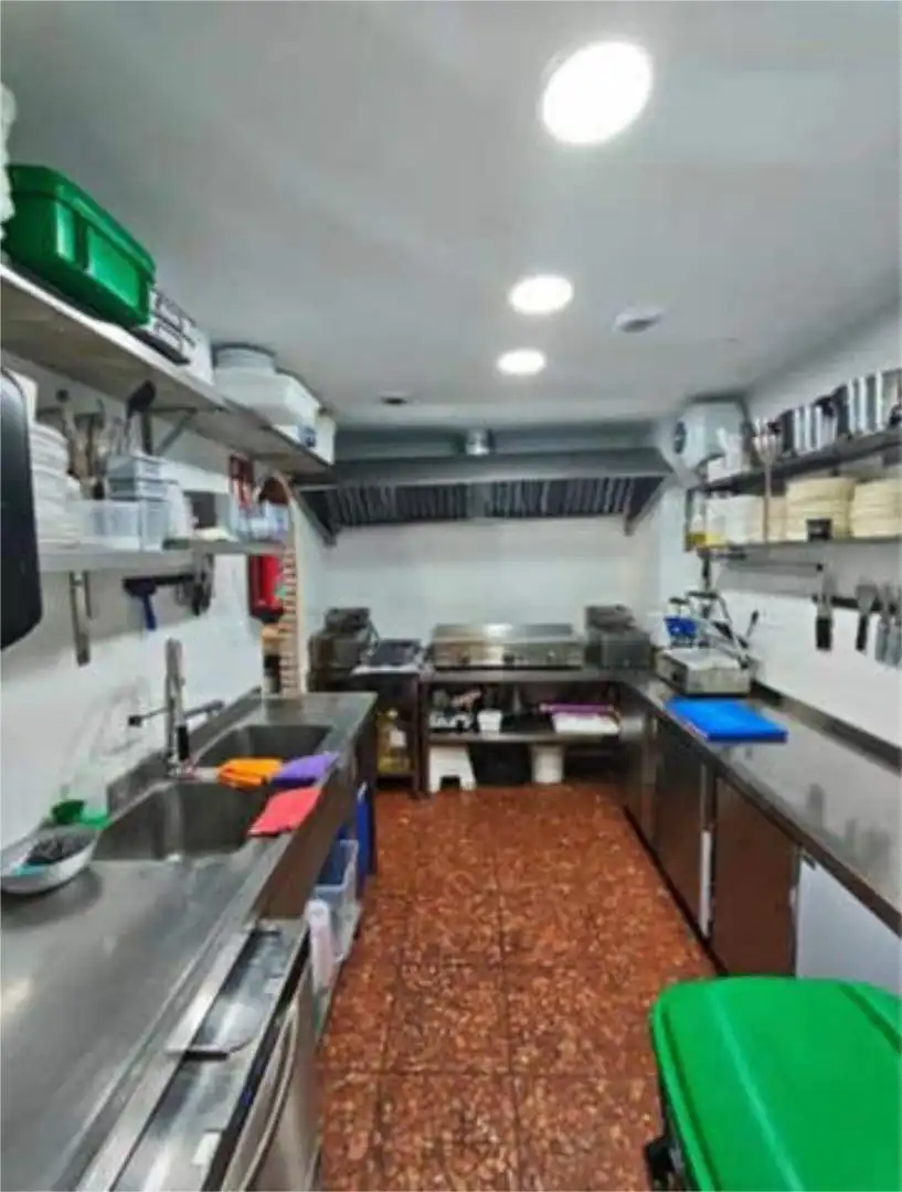 Local de alquiler en La Barriguilla Cocina de Local de alquiler en Málaga con Aire acondicionado