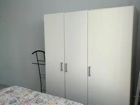 Apartament de lloguer a Calle San Jacinto, 64, Triana Oeste Dormitori de Apartament de lloguer en Sevilla amb Aire condicionat, Calefacció i Moblat