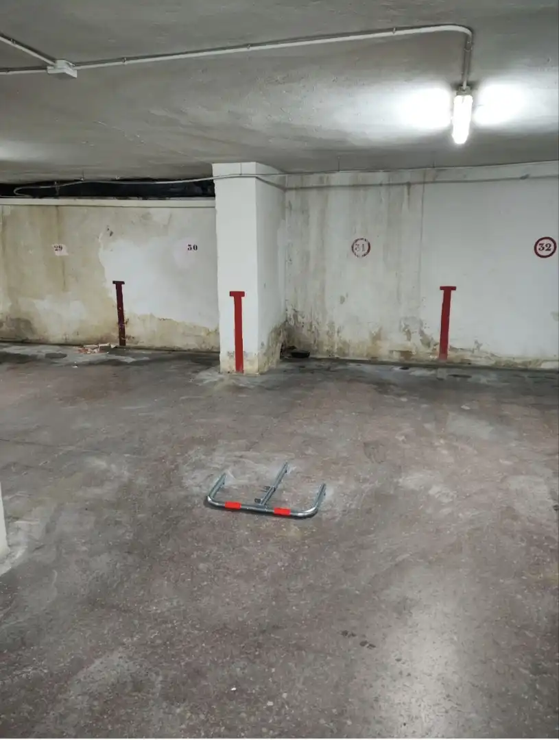 Garage for rent in Calle de San Andrés, 19, Casco Antiguo Parking of Garage for rent in Zamora Capital
