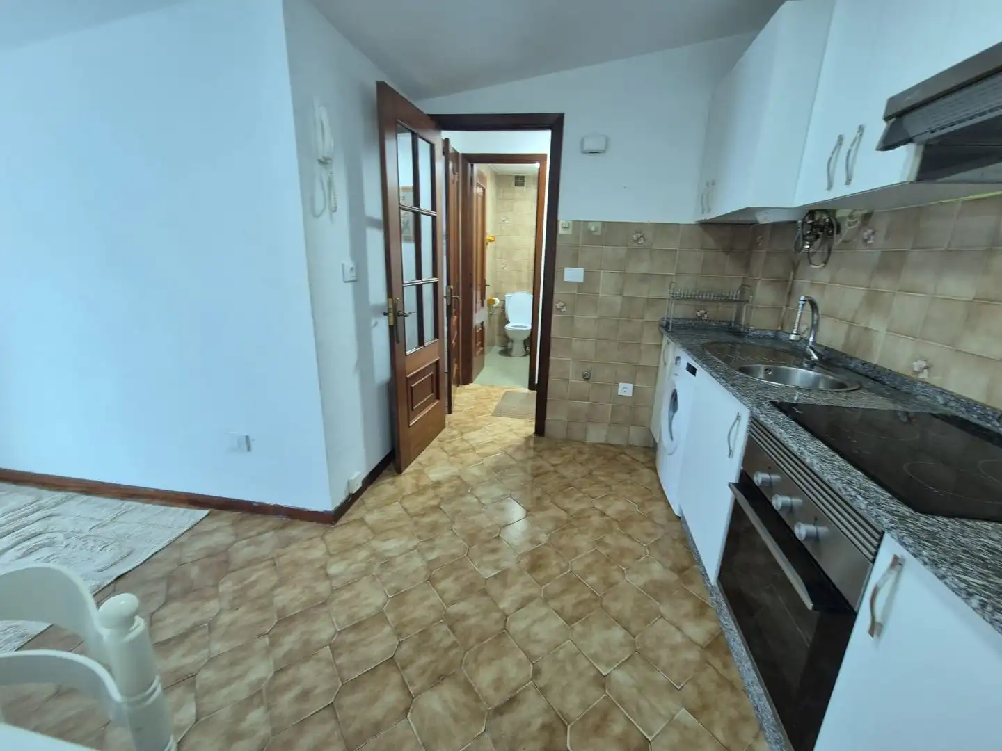 Pis de lloguer a Avenida Fragata Almansa, 20, Moaña Cuina de Pis de lloguer en Moaña amb Traster, Moblat i Balcó