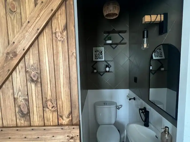 Baño de Apartamento de alquiler en Mijas con Aire acondicionado, Calefacción y Terraza