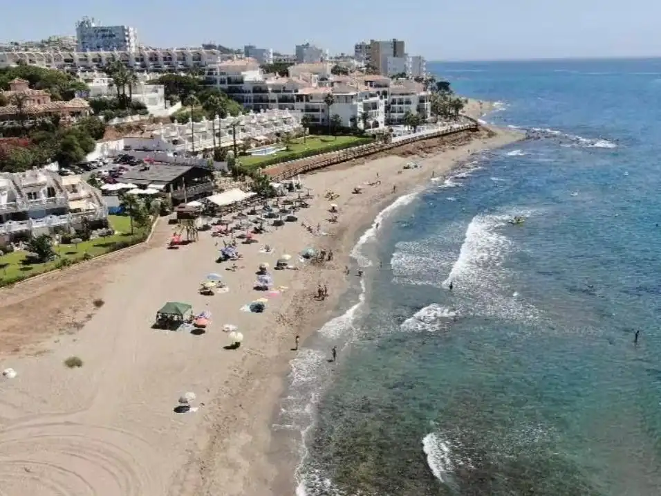 Vista exterior de Apartamento de alquiler en Mijas con Aire acondicionado, Calefacción y Terraza