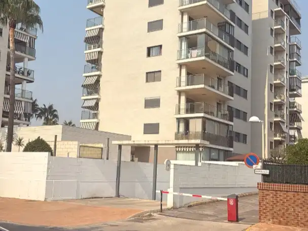 Exterior view of Flat for rent in Oropesa del Mar / Orpesa  with Air Conditioner, Terrace and Swimming Pool