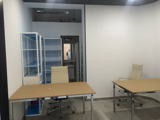 Local comercial en Venta en Calle Relator, 65 en San Gil