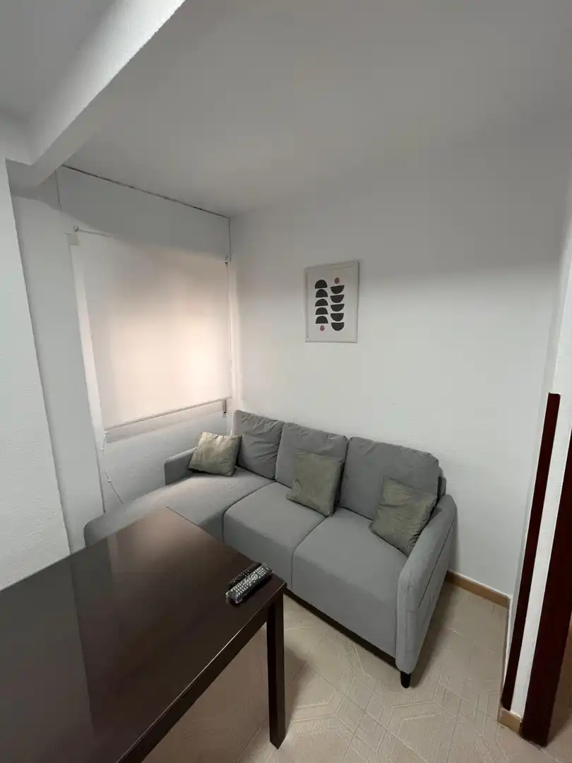 Flat for rent in Calle Don Lope de los Ríos, 15, Santa Rosa - Valdeolleros Living room of Flat for rent in Córdoba with Air Conditioner, Heating and Furnished