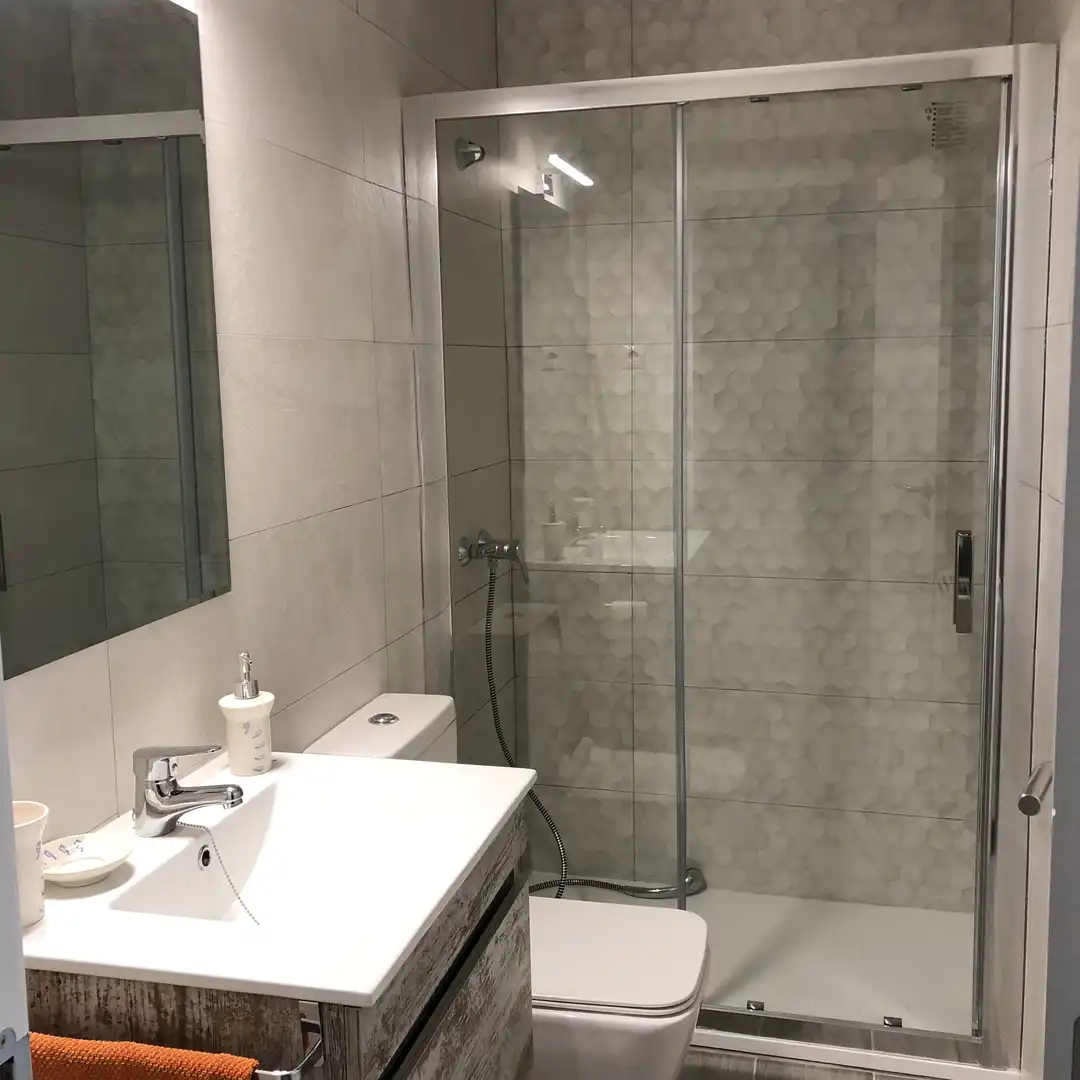 Bathroom of Flat for rent in Getafe