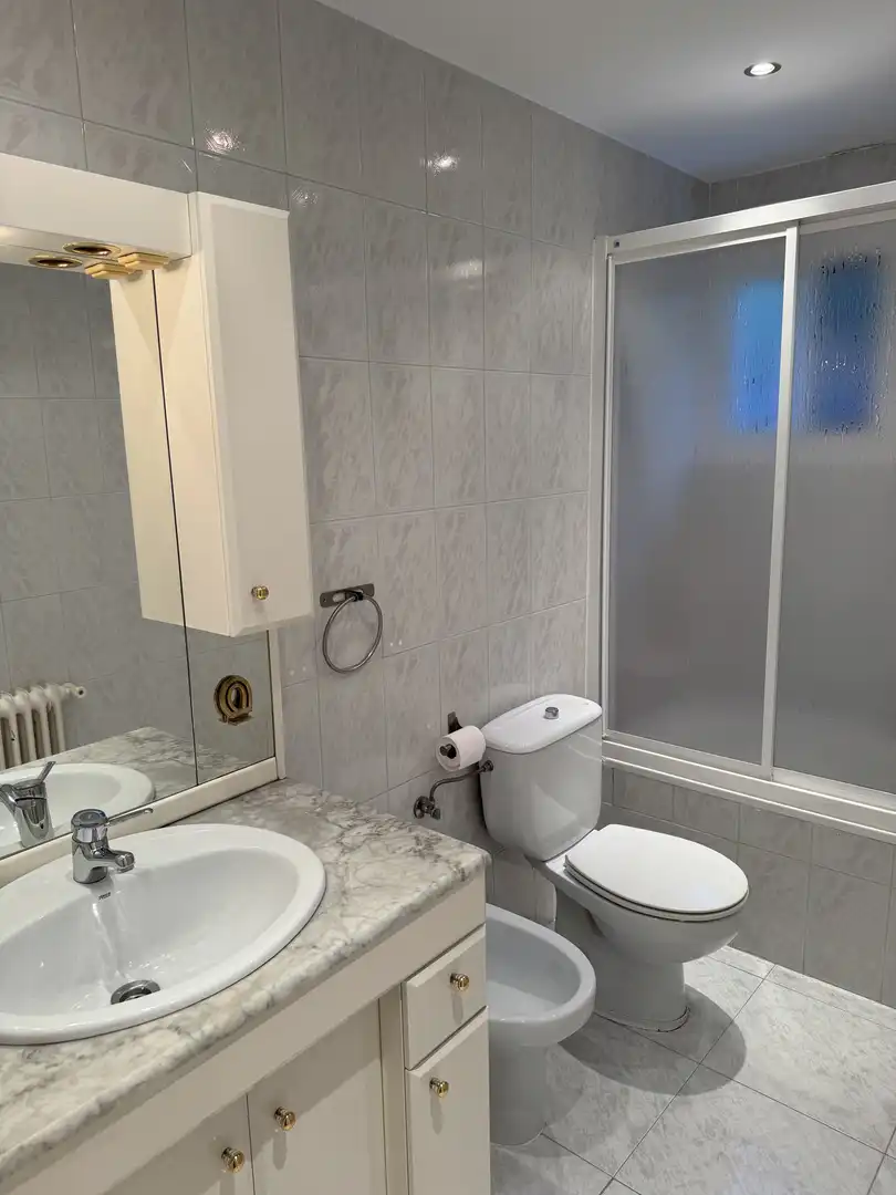 Bathroom of Flat for sale in Collado Villalba  with Heating, Private garden and Parquet flooring