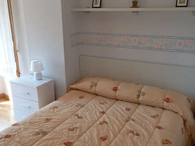 Flat for rent in Rúa Falperra, 1, Falperra - Santa Lucía Bedroom of Flat for rent in A Coruña Capital with Heating, Parquet flooring and Furnished